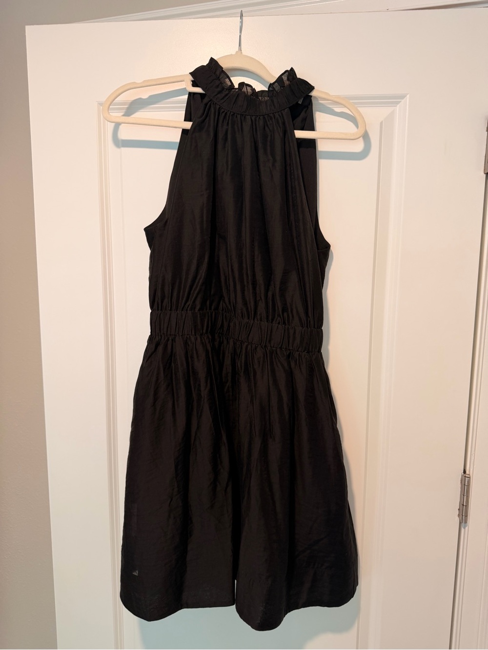 Vici Black Sleeveless Tie-Neck Mini Dress